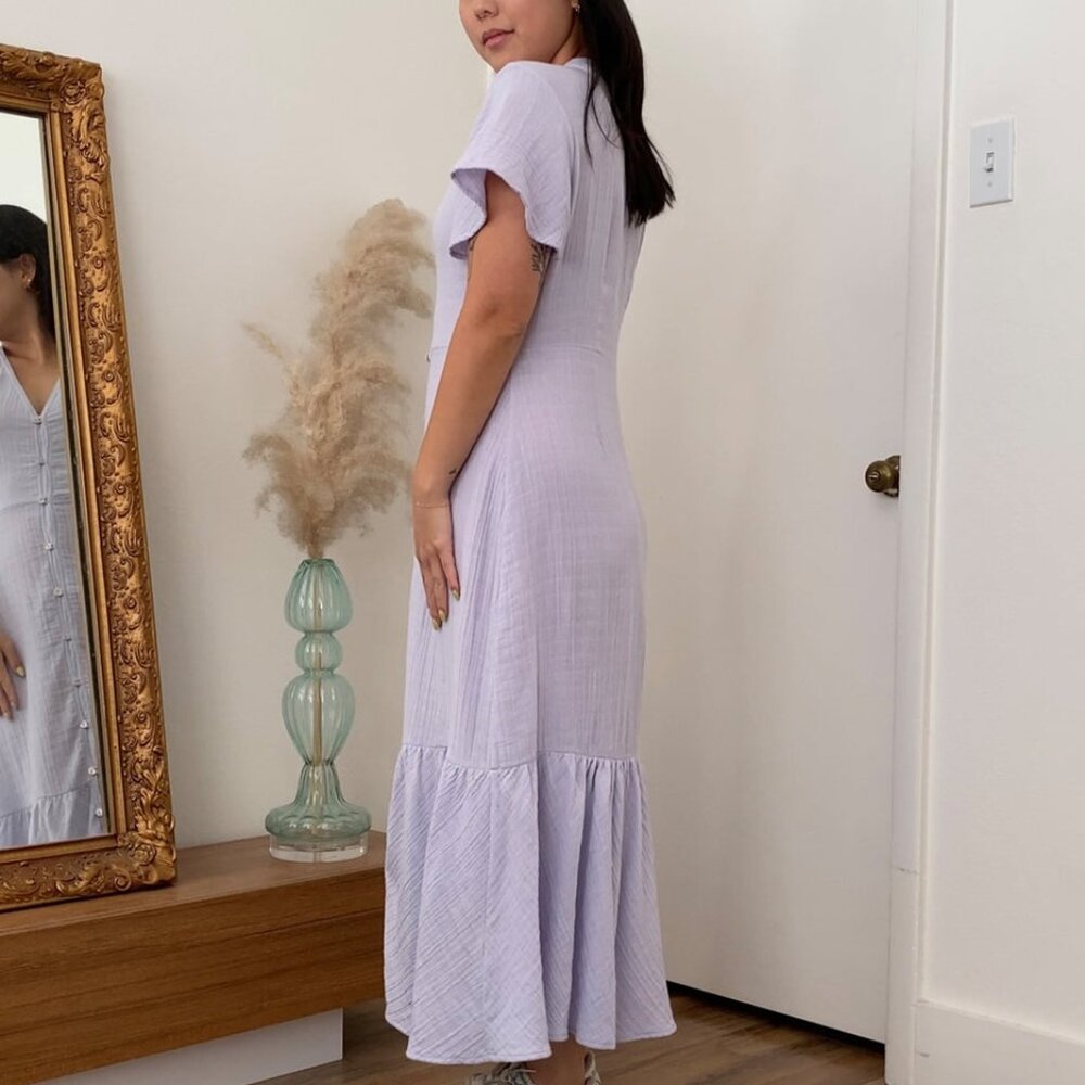 Harper Courtyard Dress